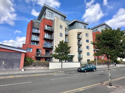 Kings Road, Swansea, SA1 8AH