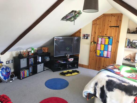 Photo 19