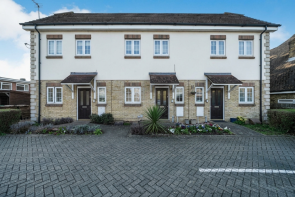 3, 231 Walnut Court, Charlton Road, Shepperton TW17 0SH