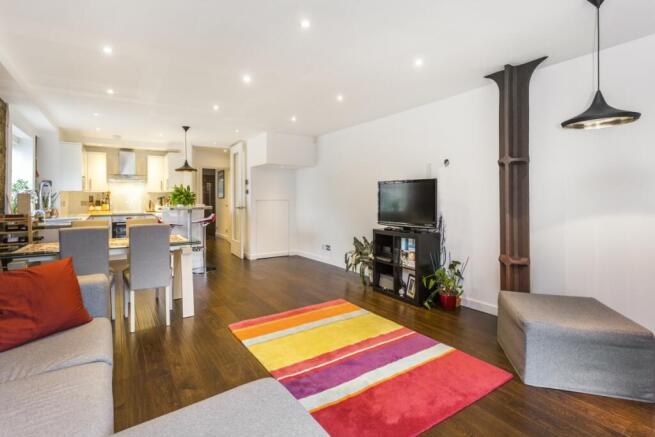Eagle Wharf 48 - ...