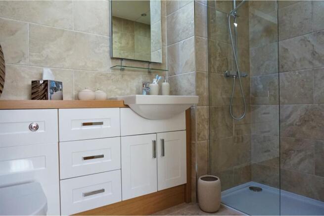 Master En-suite