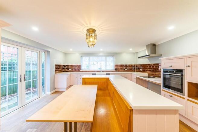 Kitchen/Breakfast Room