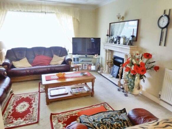 Lounge 1