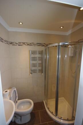 En-Suite 2