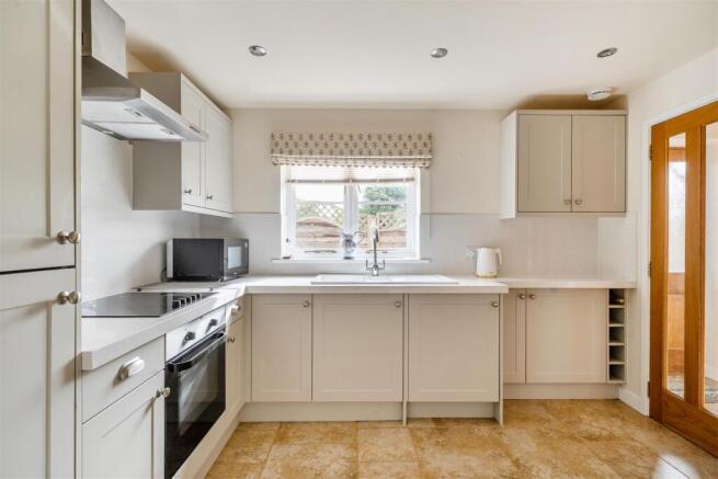 Kitchen / Breakfast Room