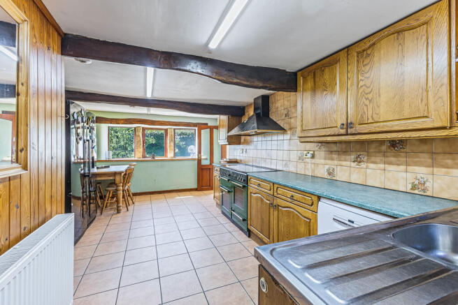 3 bed Detached for sale Image 10