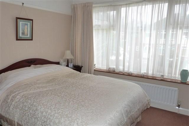 MASTER BED