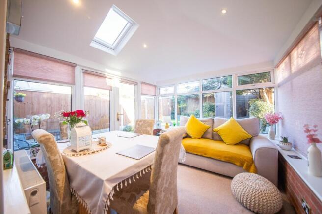 Conservatory / Dining Room