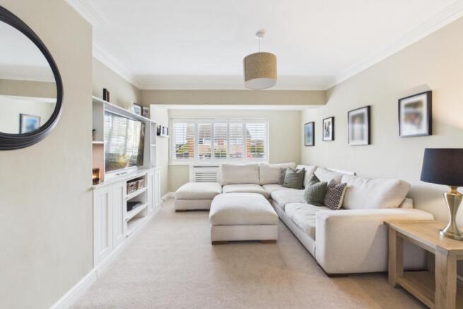 3 bed Semi-Detached for sale Image 6