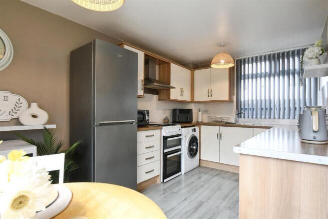 Fitted Kitchen/Diner
