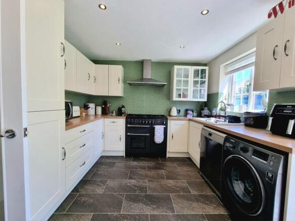 Kitchen/Breakfast Room