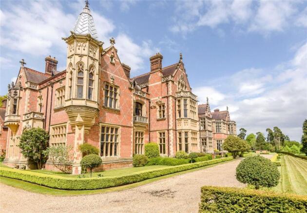 10 Wyfold Court