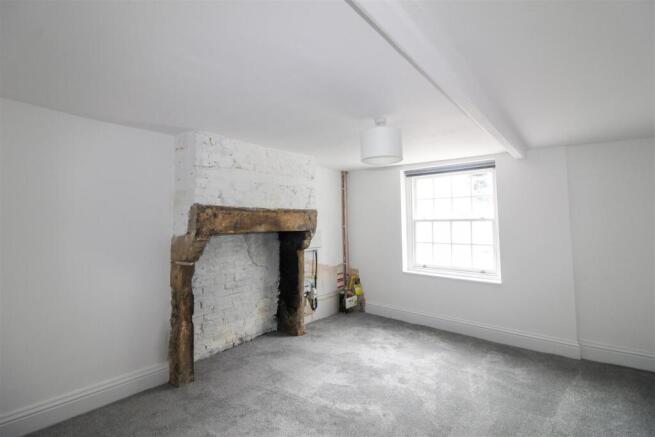 2 bed Cottage for sale Image 8