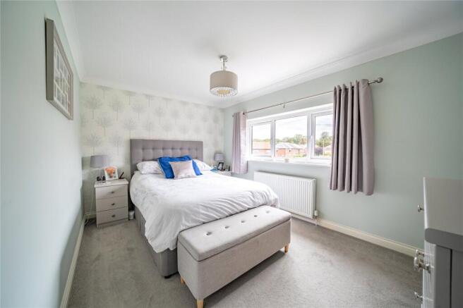 3 bed Semi-Detached for sale Image 8