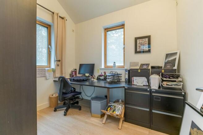 Study/Bedroom 5