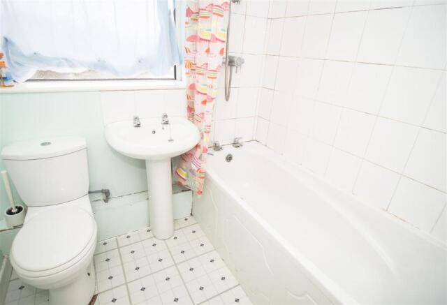 HOUSE BATHROOM