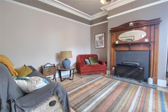 4 bed Detached for sale Image 8