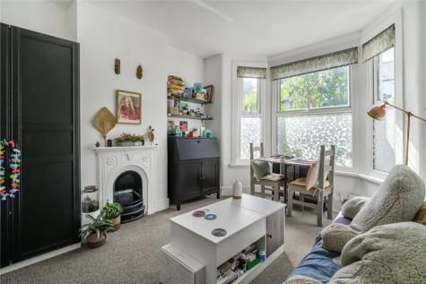 Danbrook Road, London, SW16