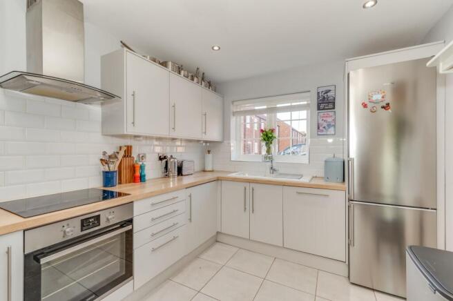 KITCHEN/DINER AND LOUNGE