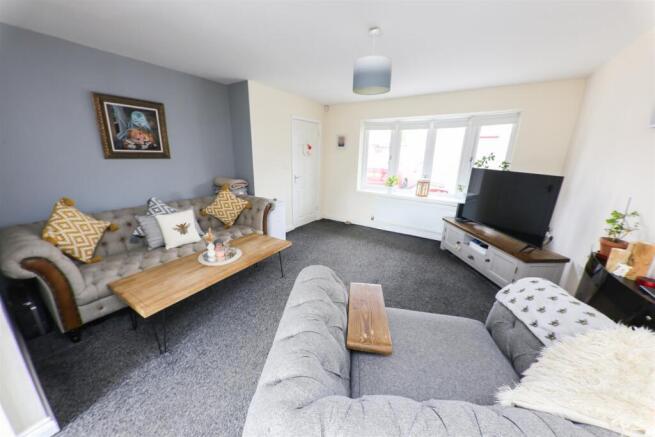 3 bed Detached for sale Image 5