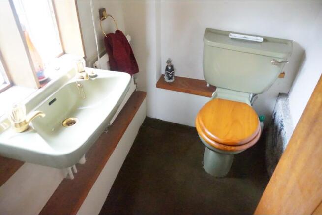 Downstairs Cloakroom