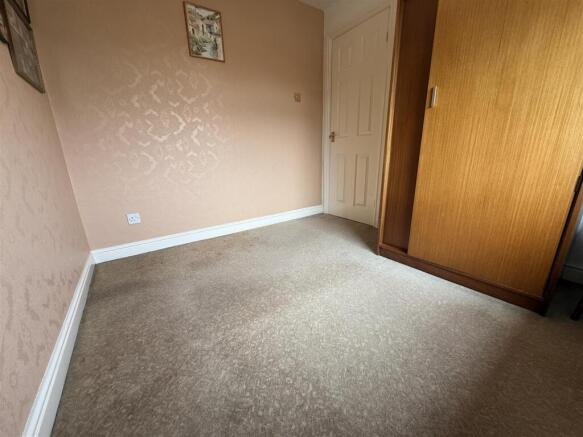 2 bed Detached Bungalow for sale Image 9