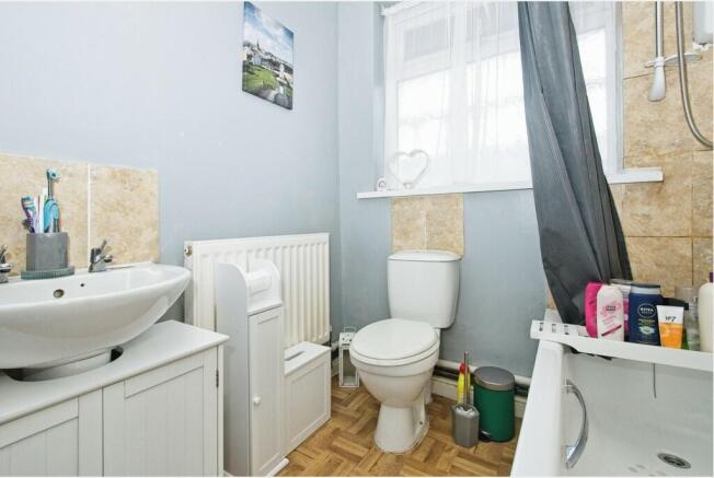 Photo 9