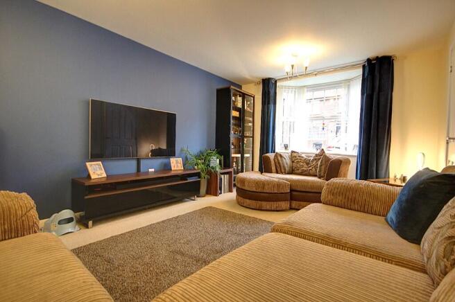 4 bed Detached for sale Image 4