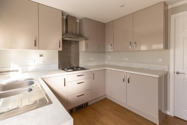 2 bed Park Home for sale Image 10