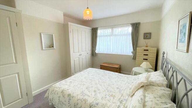 BEDROOM 2