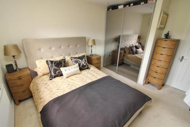 25 Bed 1.JPG