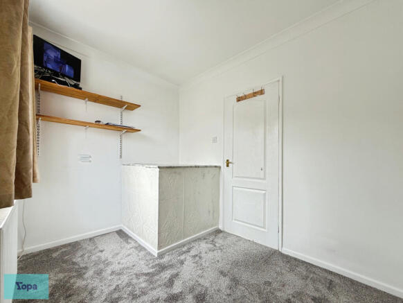3 bed Semi-Detached for sale Image 10