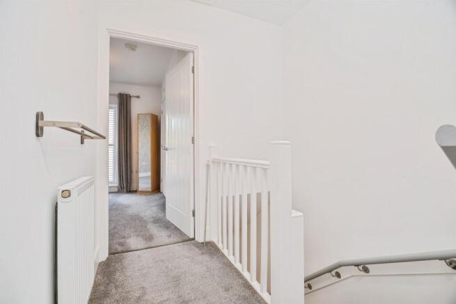 2 bed Semi-Detached for sale Image 7
