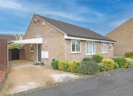 7, Garden Field, Chelmsford CM3 2LQ