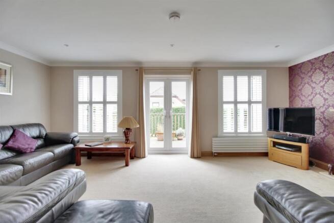 Sitting Room 2.jpg