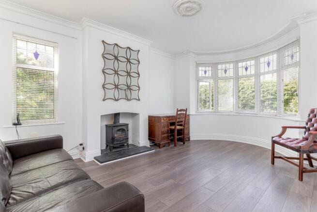 4 bed Detached for sale Image 5