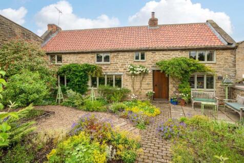 Manor Farm, Main Street, Scotton, HG5