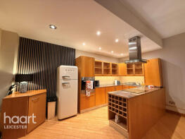 Flat 8, 3 Phoenix House, Berridge Street, Leicester LE1 5JE