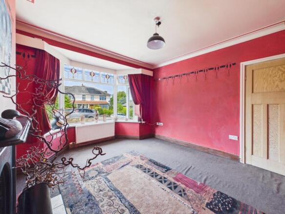 3 bed Semi-Detached for sale Image 4