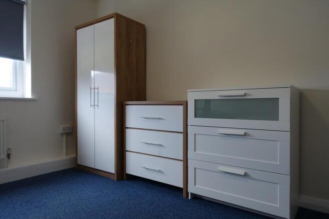 4 bed Private Halls to rent Image 10