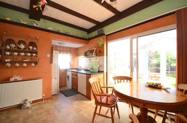 Kitchen/Breakfast Area
