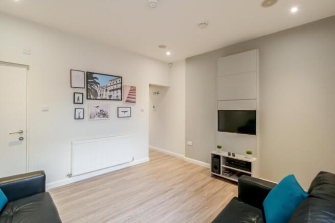 51 Beresford Street, Living area 2