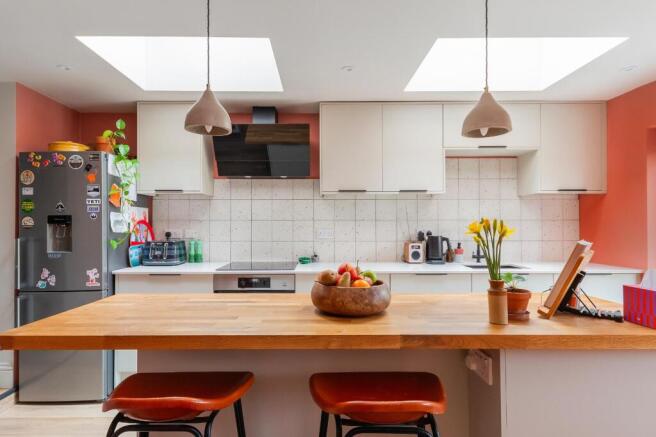 0R6RFS - Kitchen C.jpg