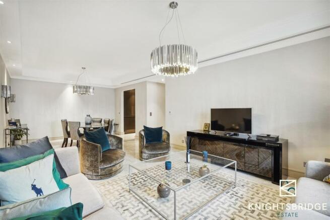 Apartment 8, 1 Hans Crescent (7).jpg
