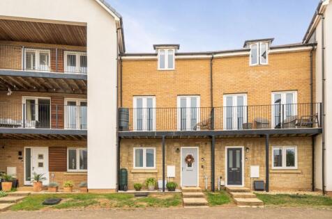 Admiral Way, Exeter