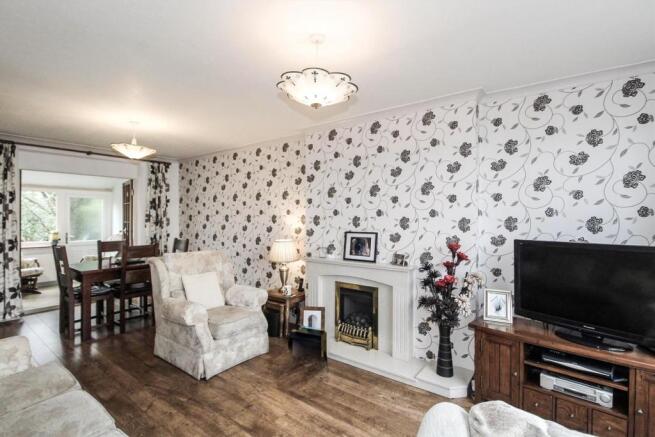 Living Room Pic 1