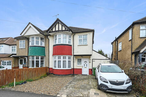 Cambridge Road, North Harrow