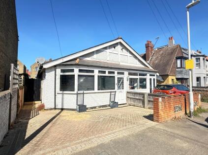 Lyndhurst Avenue, Margate, CT9