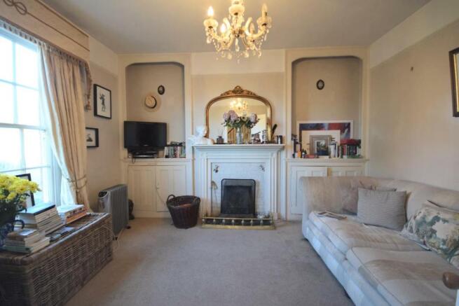 oak living room.jpg