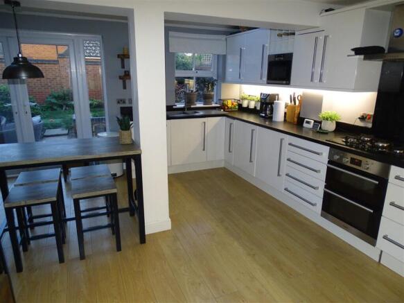 Kitchen Breakfast Area B